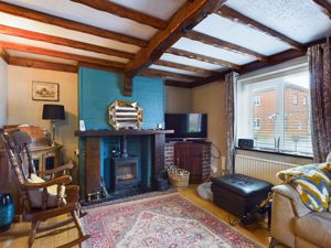 Sitting room- click for photo gallery